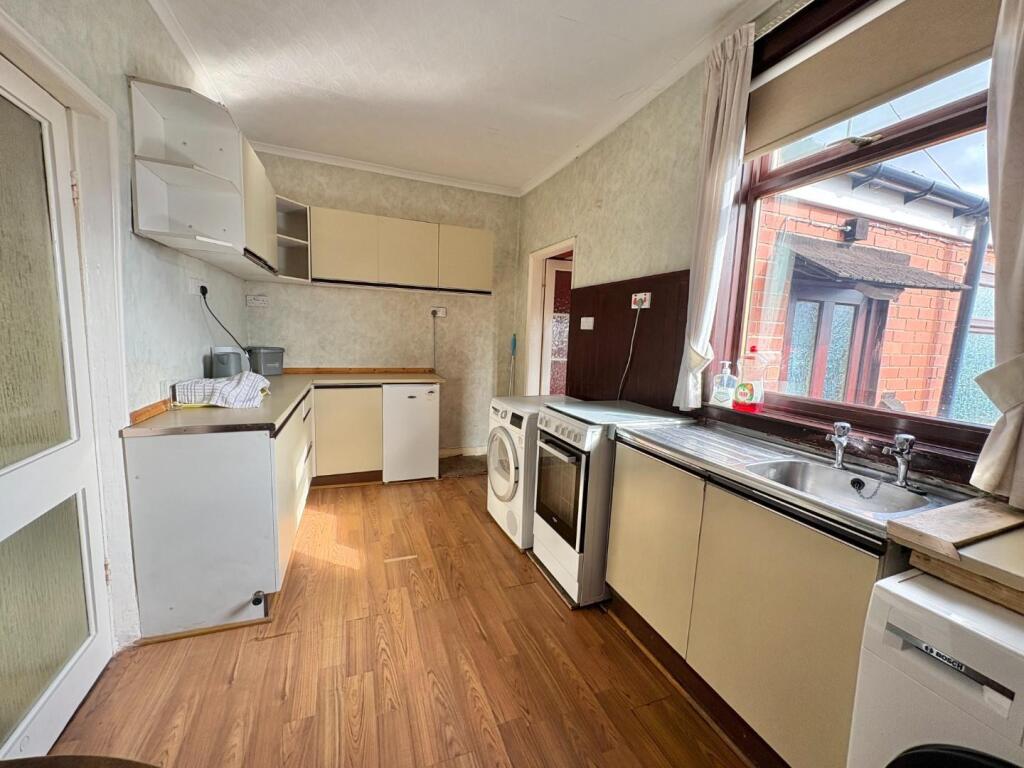 House in Darlington - More