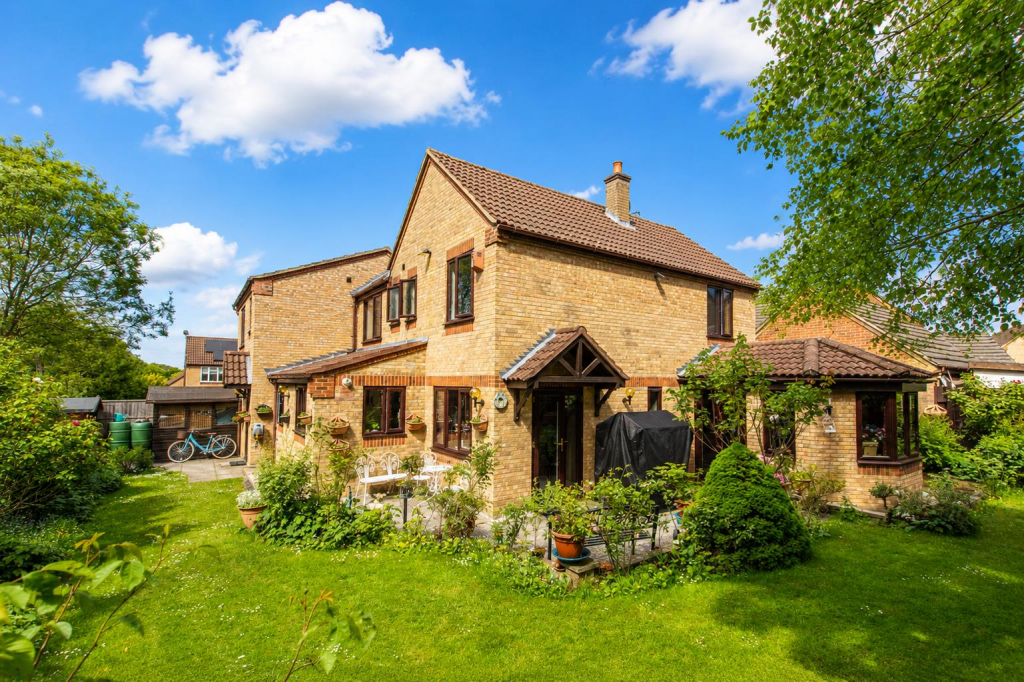 Troon Crescent, Wellingborough - View 2