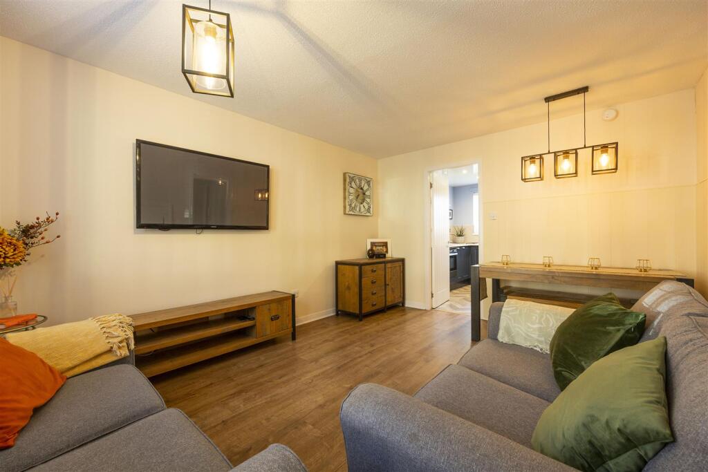Apartment in Glasgow - View 4