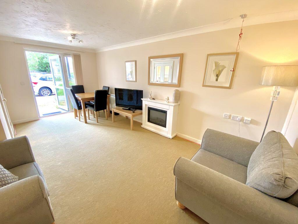 Apartment in Portsmouth - View 5