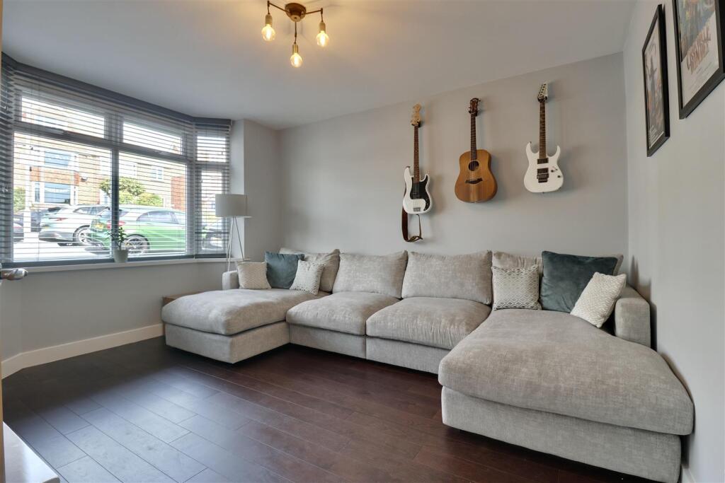 House in Portsmouth - View 2