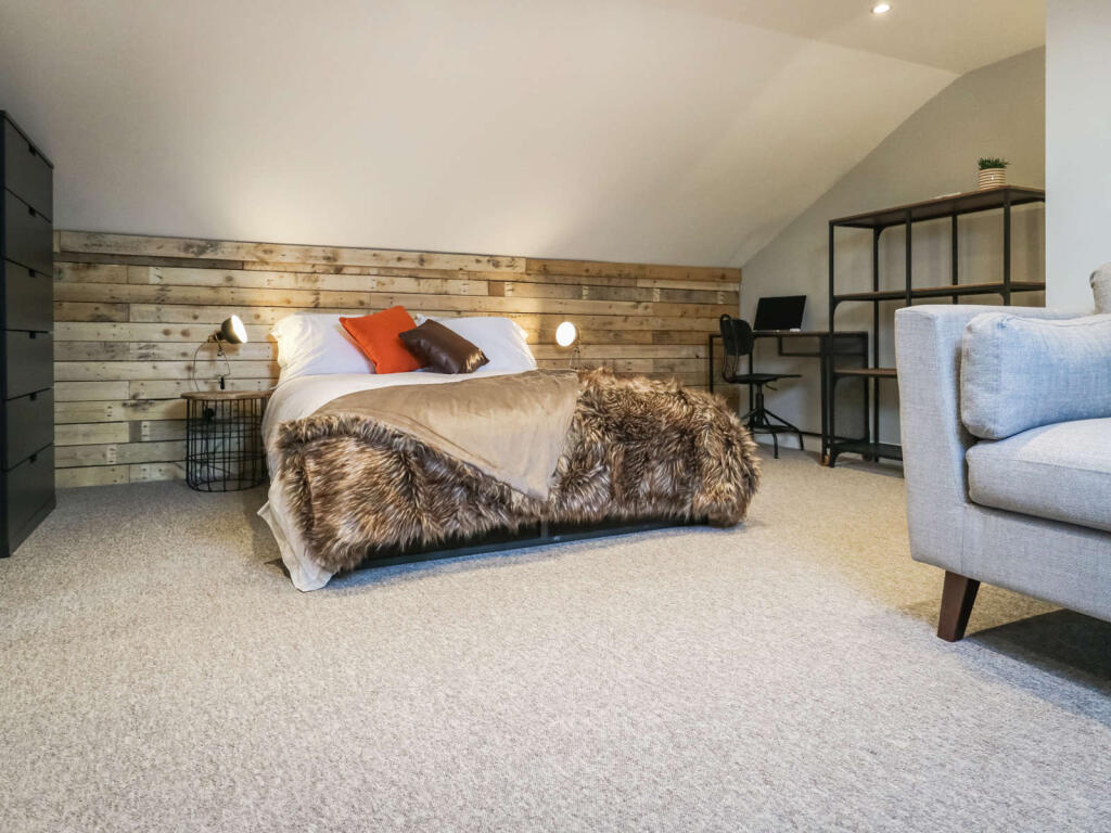 Main image of property: Warwick Road