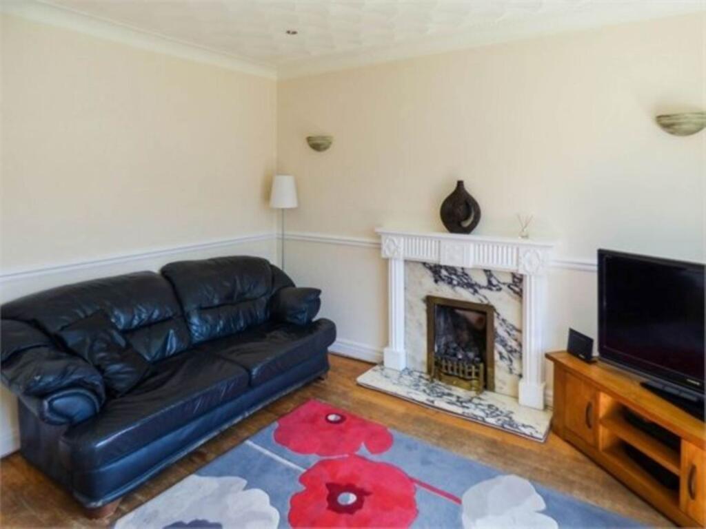 House in Bury, Greater Manchester - View 3