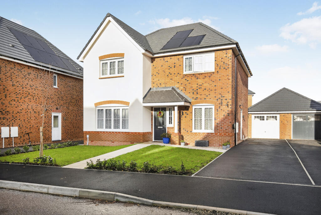 Main image of property: The Ridings, Longridge, Preston, PR3
