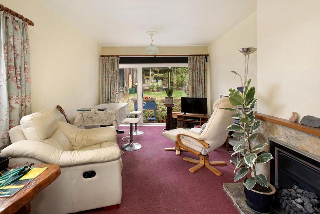House in Teignbridge, Dawlish - More