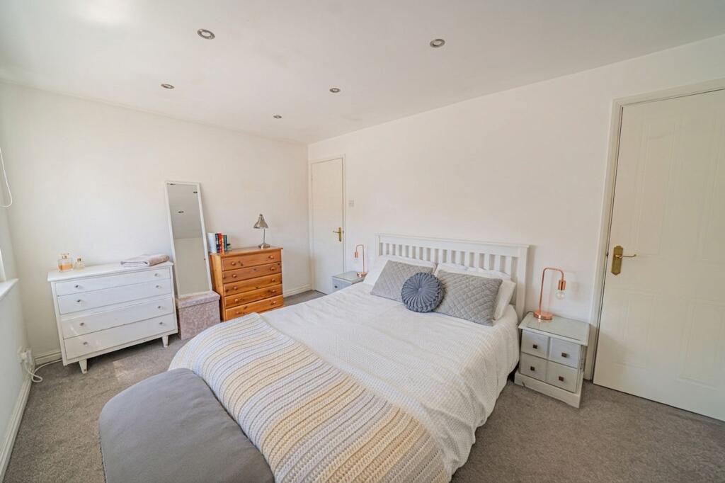 Hertford Way, Knowle, B93 - View 6