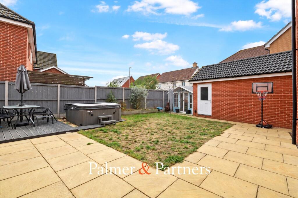 House in Tendring, Alresford - View 4