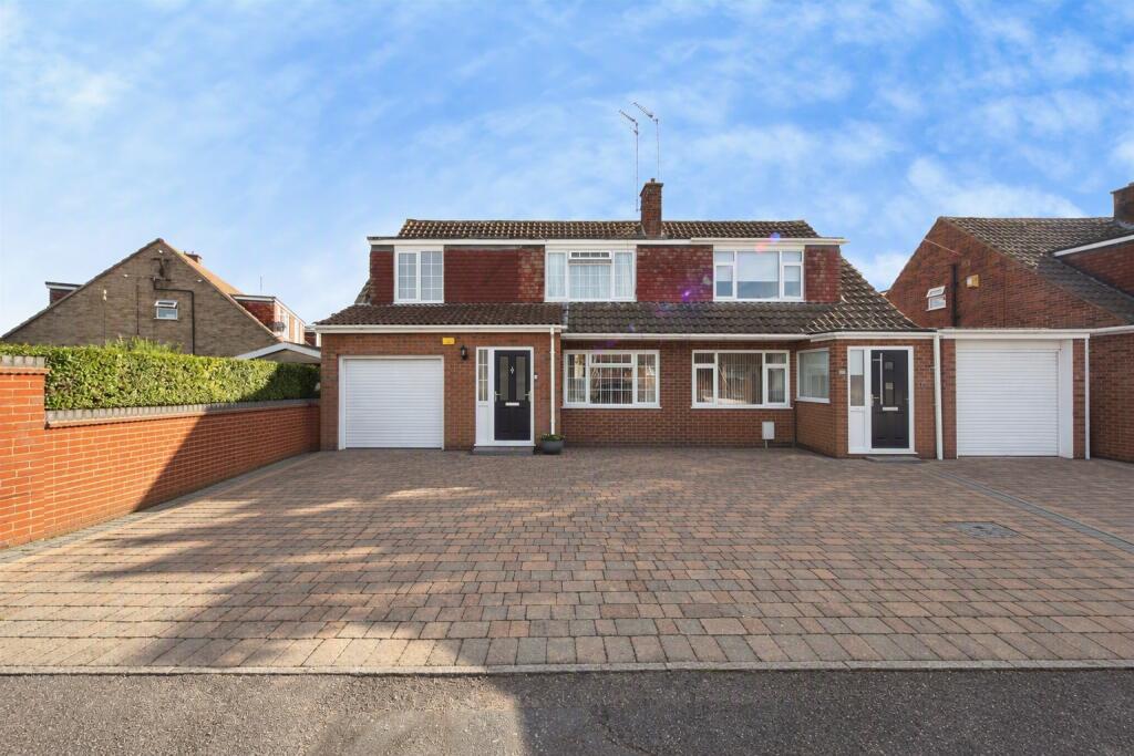 Main image of property: Nappsbury Road, Luton