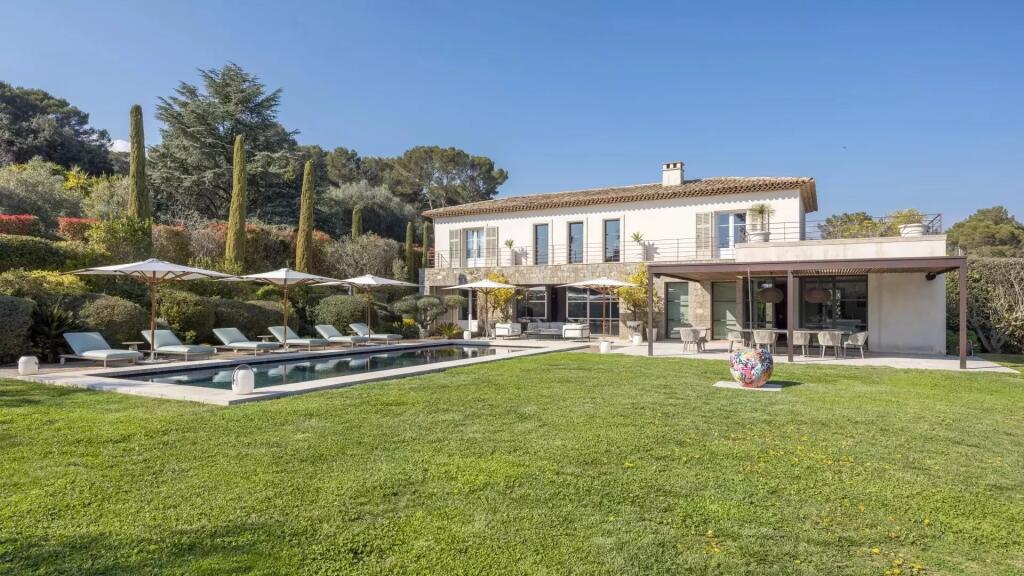 Main image of property: Provence-Alps-Cote d`Azur, Alpes-Maritimes, Mougins