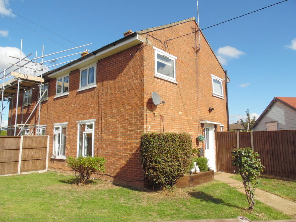 3-bed semi-detached on Anne Road, Sutton Bridge, £168,000