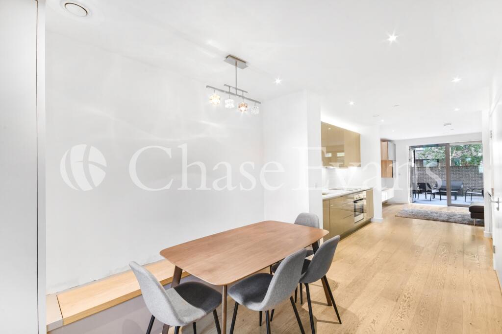 3 bedroom flat for rent