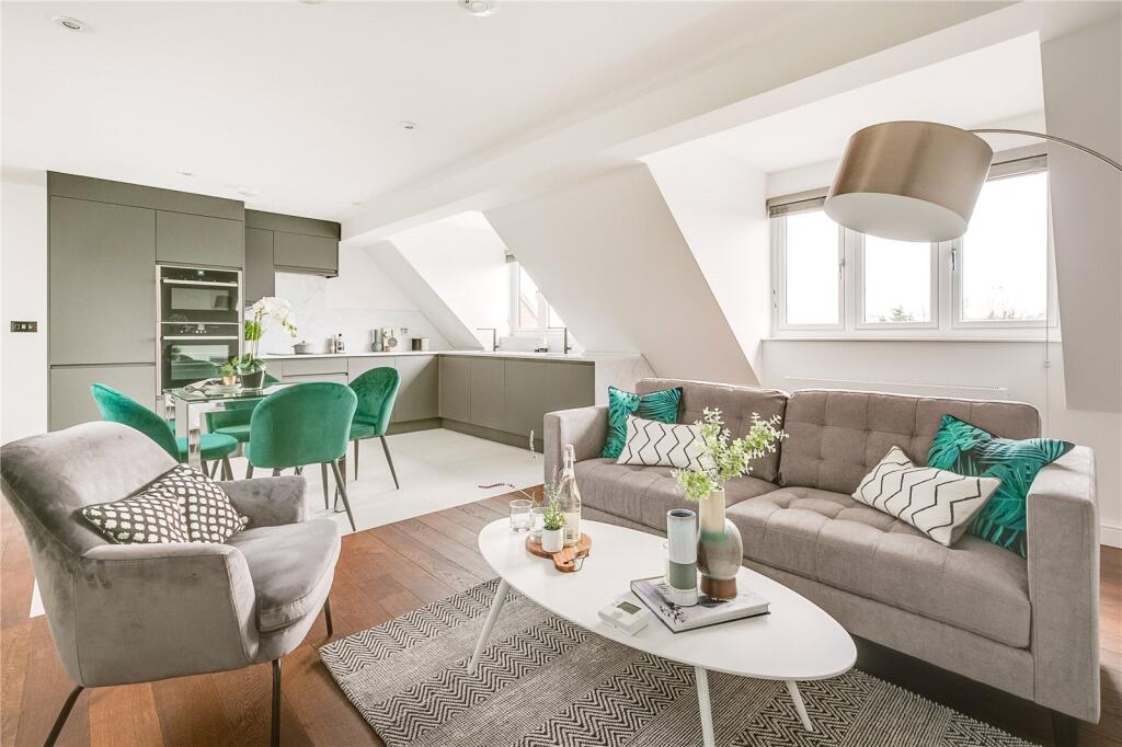 Main image of property: Oakview Lodge,
8 Beechcroft Avenue, NW11