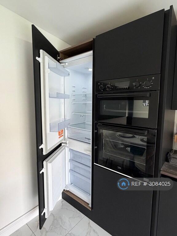 2 bedroom detached house for rent