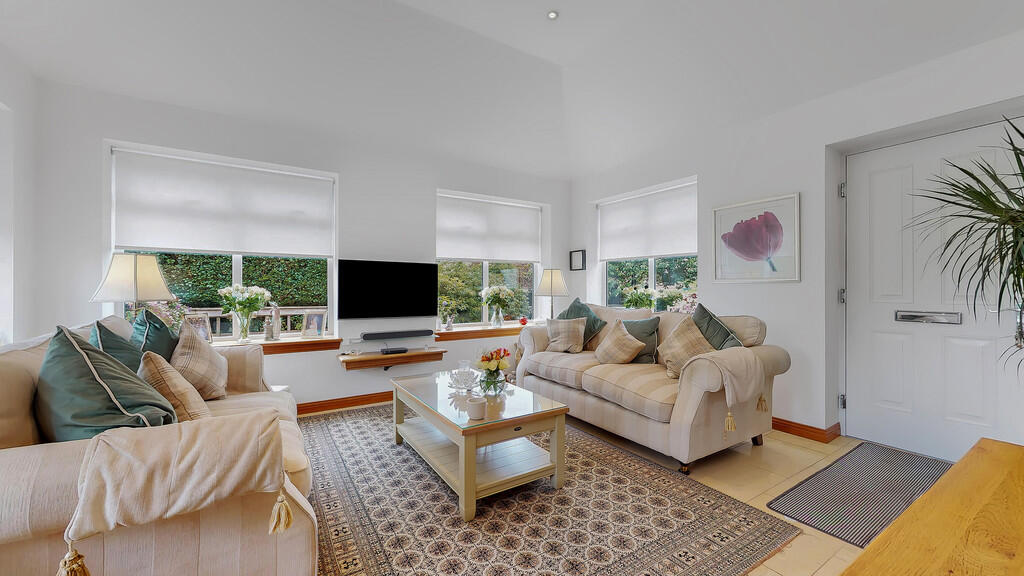 Auchenreoch Holdings, Milton of Campsie - View 4