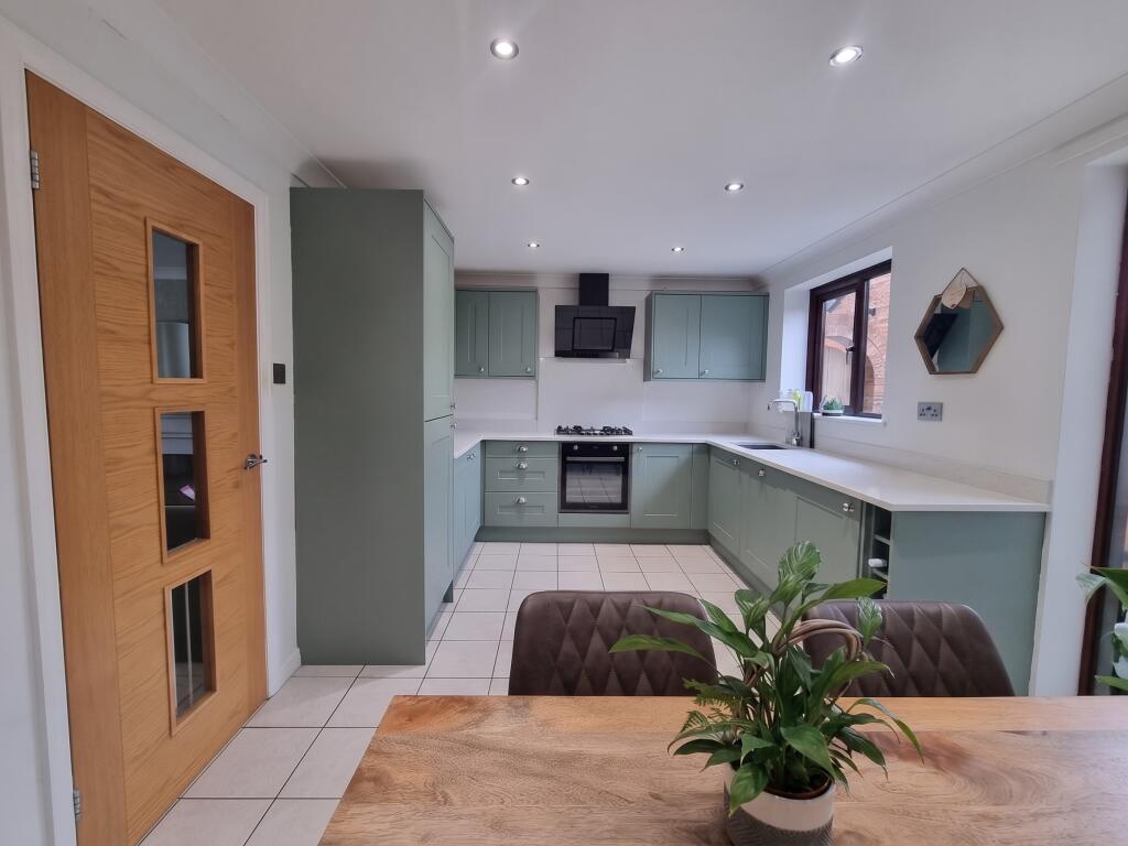 House in Hull, Kingston upon Hull - More