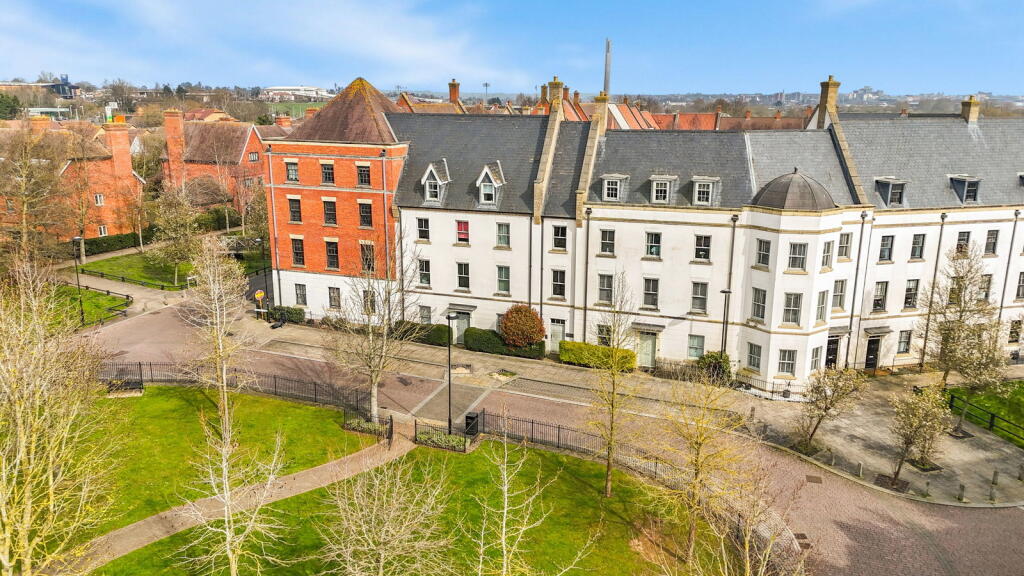 Main image of property: Clickers Place, Northampton, NN5 4EB
