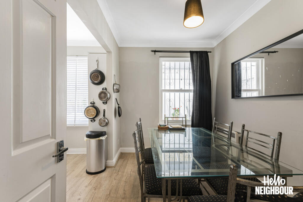 2 bedroom maisonette for rent