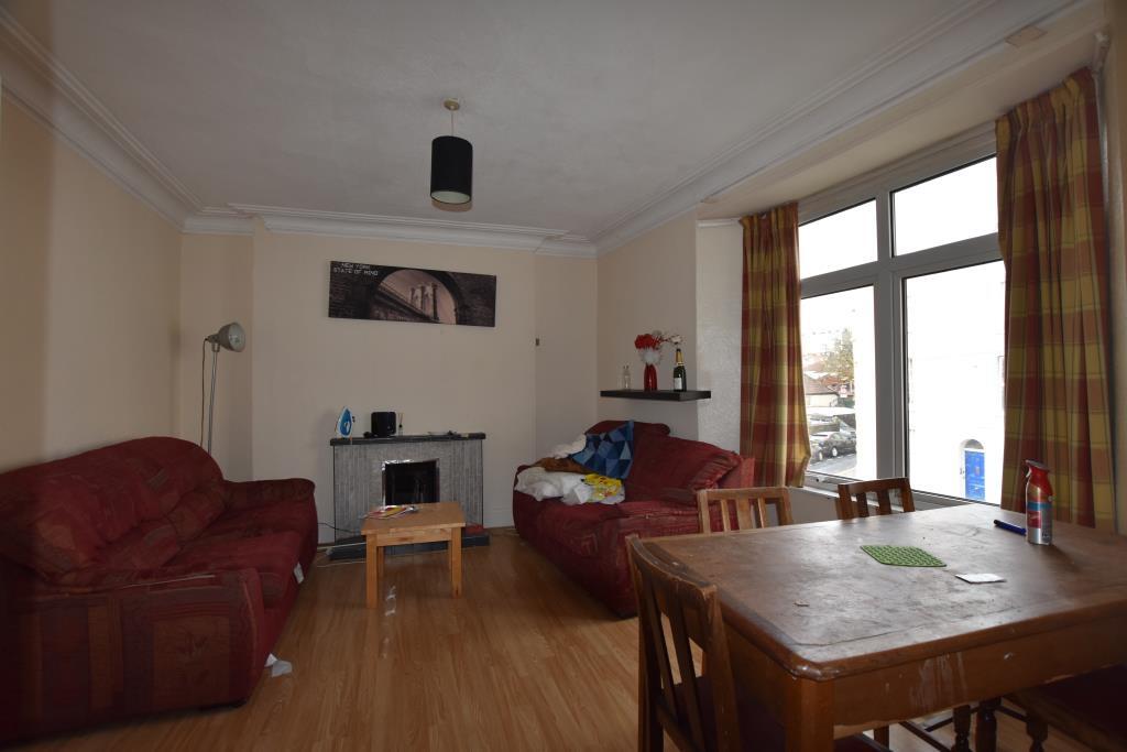 Main image of property: Wellington Park, Clifton, BS8 2UR