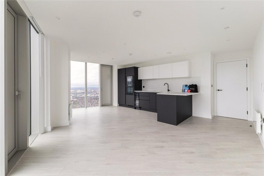 Apartment in Greater Manchester - View 5