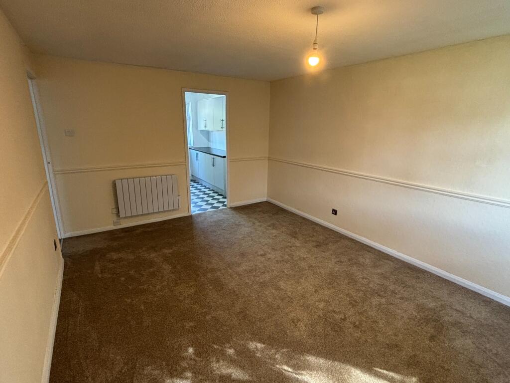 Apartment in Worcester - View 5