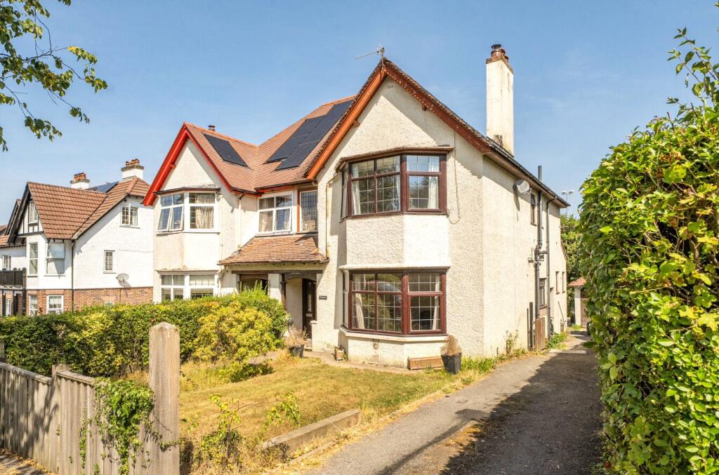 House in Llandrindod Wells