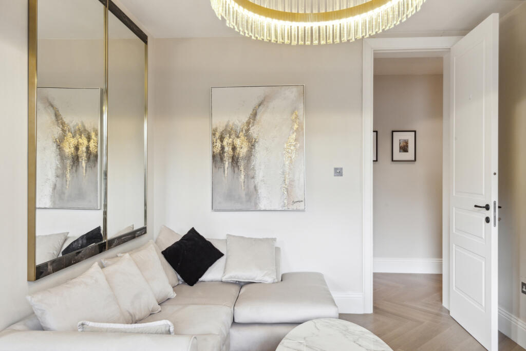 Apartment in London - More