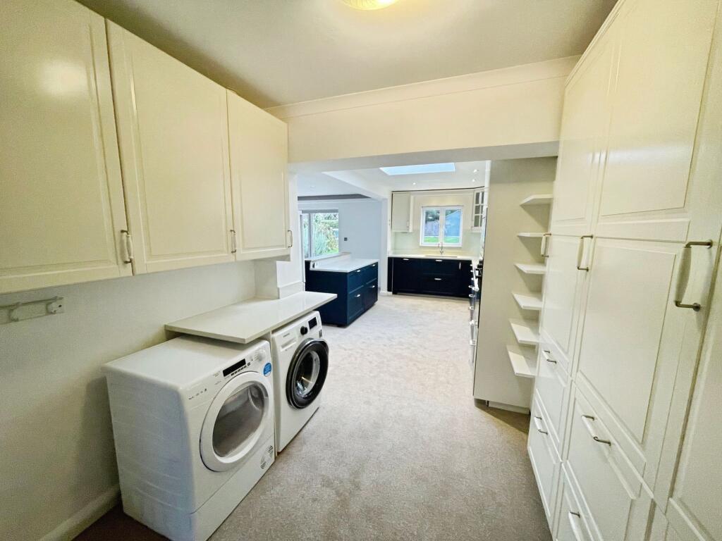 House in Basingstoke and Deane, Basingstoke - More