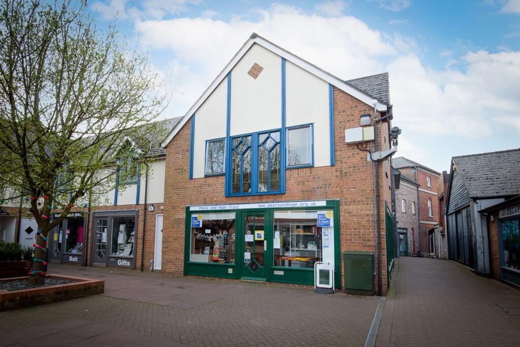 Main image of property: Flat 4, Croft Court, Ross-on-Wye, HR9 7AB