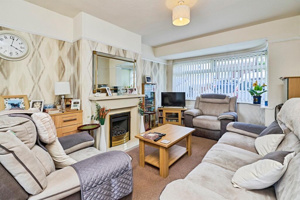 House in Sandwell, West Midlands - View 2