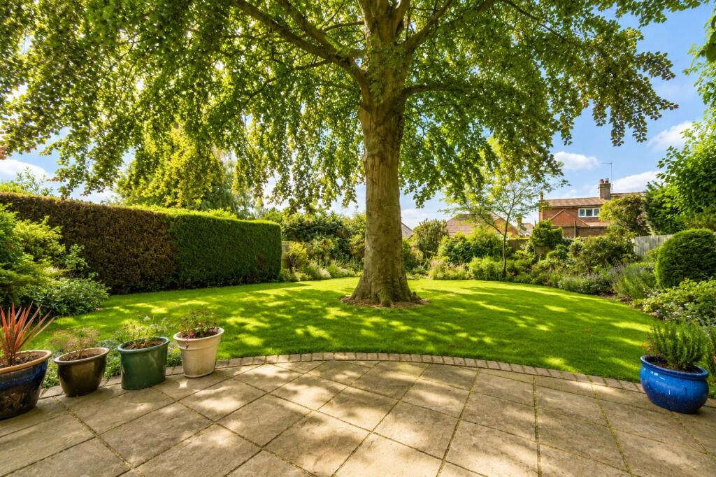 House in Northampton - View 3