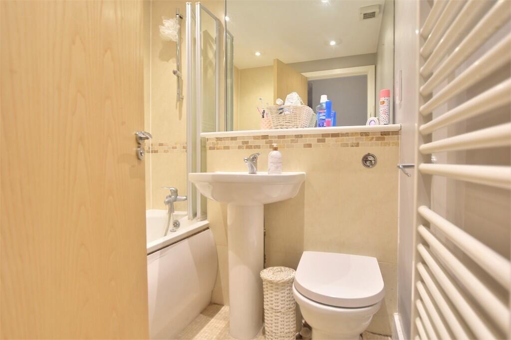 Apartment in Chelmsford - More