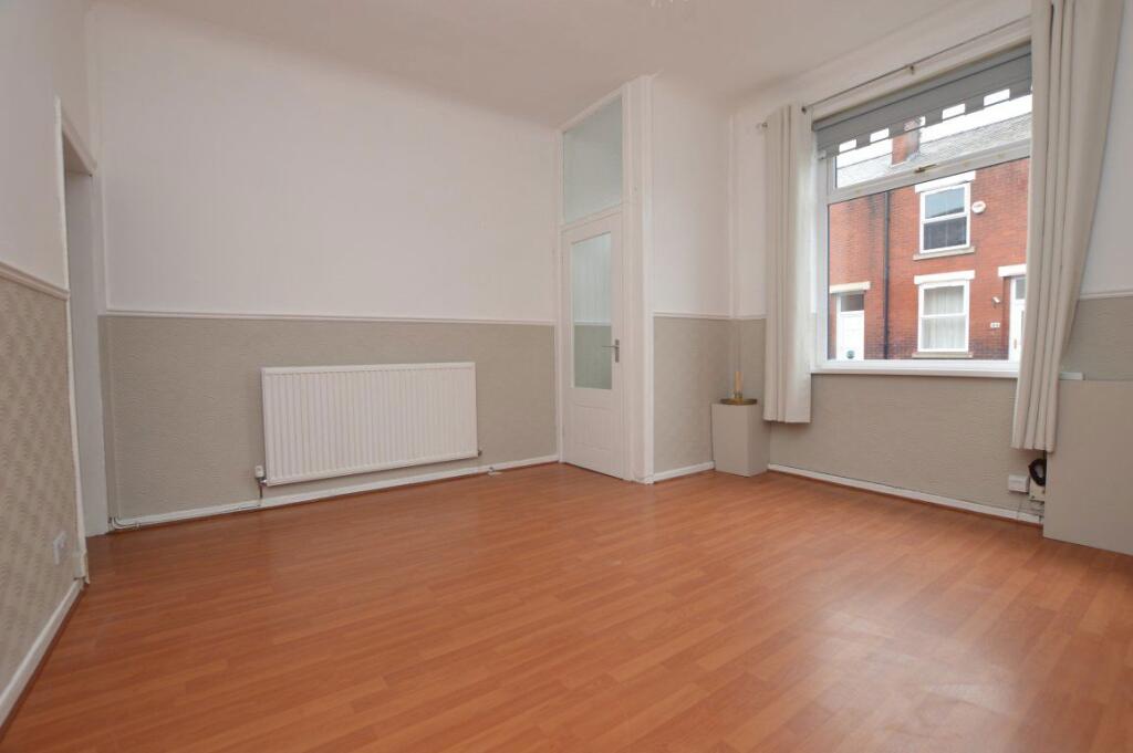 House in Leigh, Hope Carr, Bedford - View 5
