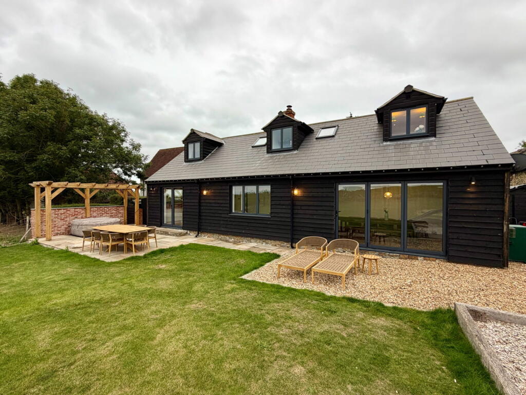 House in Maidstone, Stockbury - View 3