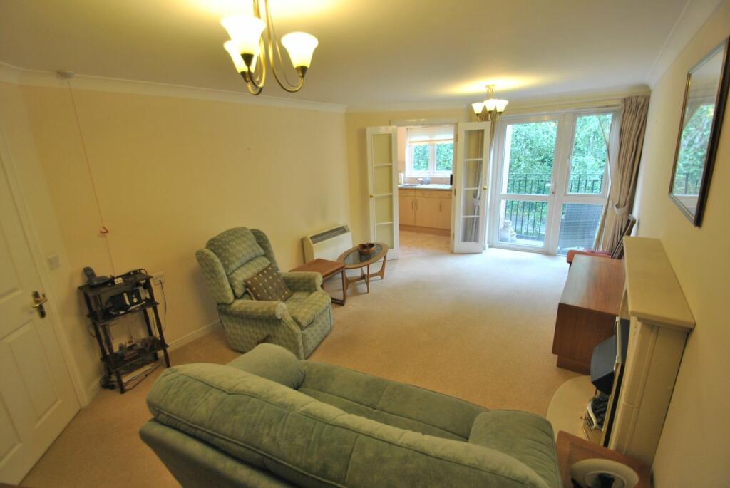 St Michaels Court, Bishops Cleeve, Cheltenham, GL52 - View 4