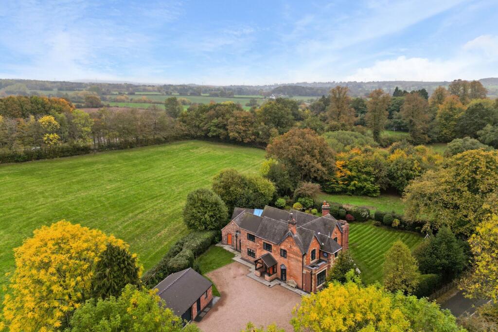 Bromsgrove Road, Clent, DY9 photo 4
