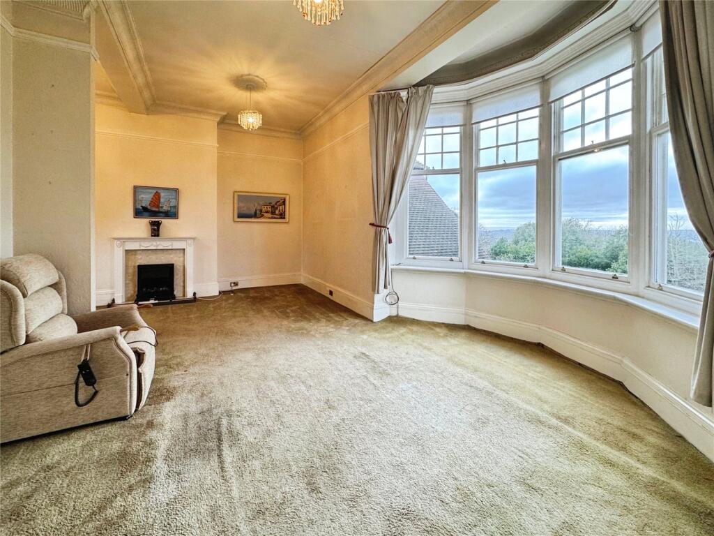 Flat 4, Furze Croft, Gresham Way, St. Leonards-on-Sea, East Sussex, TN38 photo 2