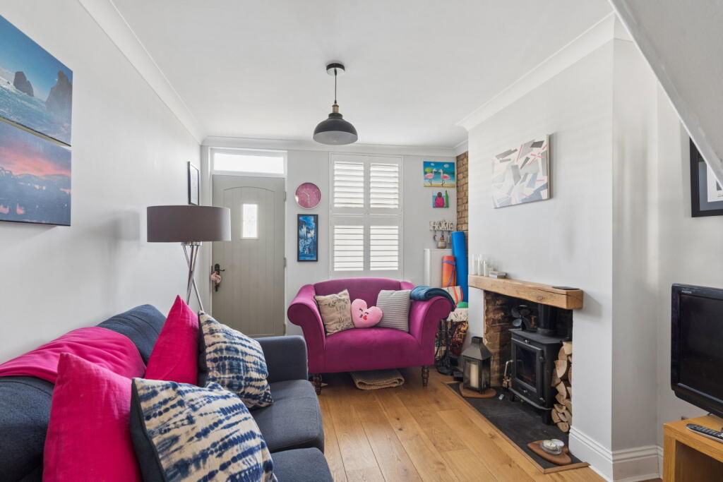 House in Three Rivers, Moneyhill, Mill End - View 4