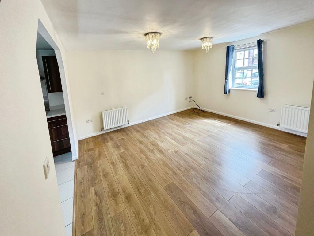 Apartment in Birmingham - View 5