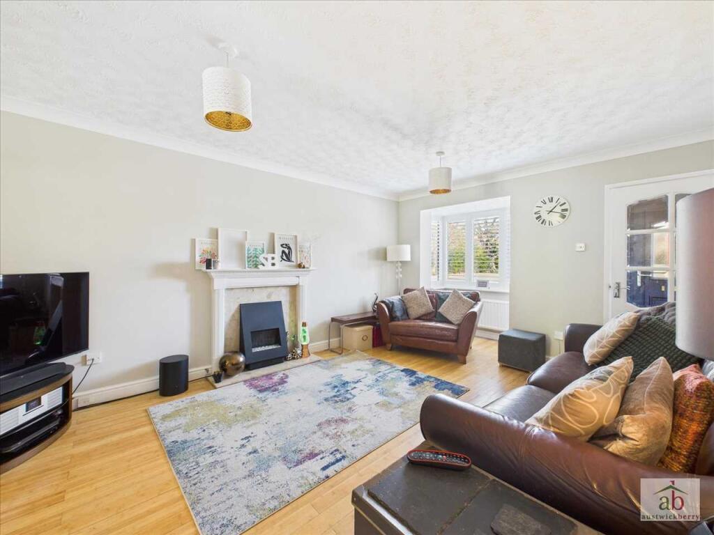 Smiths Place, Kesgrave photo 2