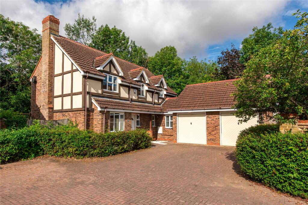 Main image of property: Dungeness Court, Tattenhoe, Milton Keynes, Buckinghamshire, MK4