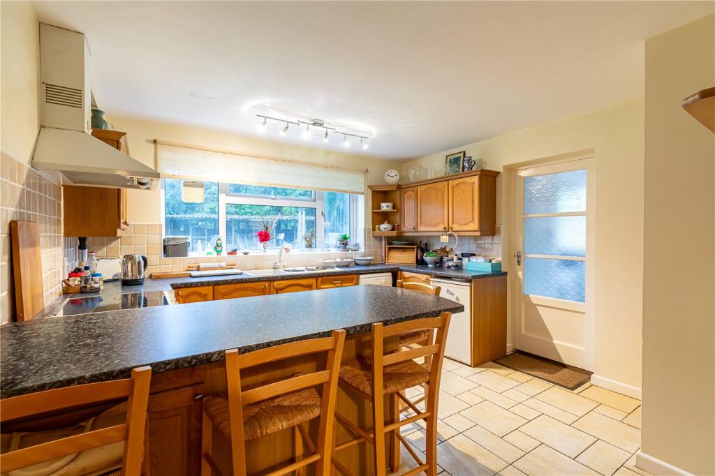 Westbrook, Newbury, Berkshire, RG20 photo 3
