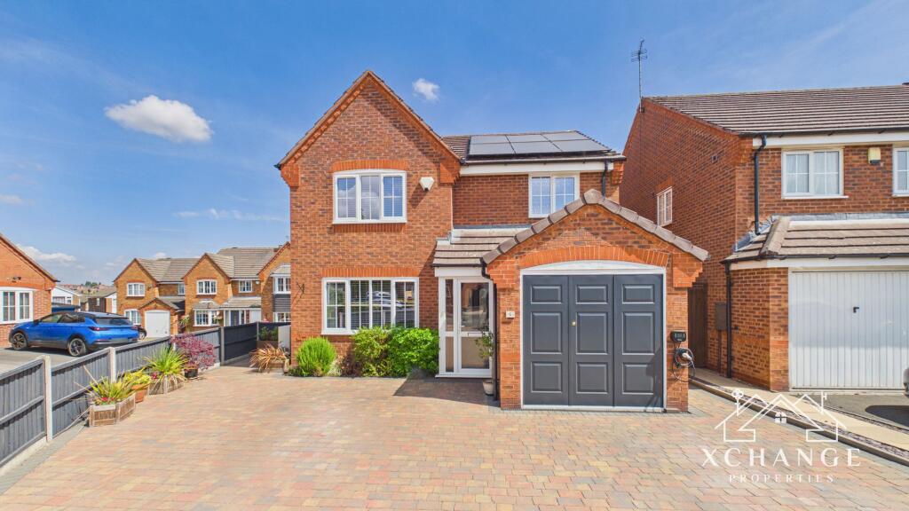 Main image of property: Coombe Drive, Nuneaton, CV10