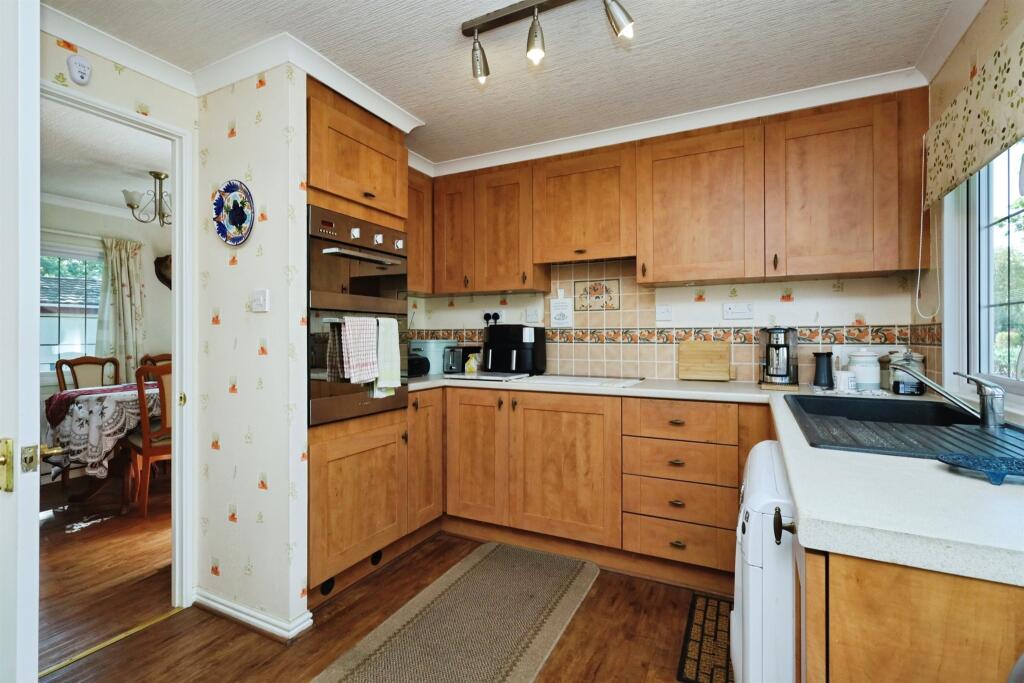 House in Brighton - View 4