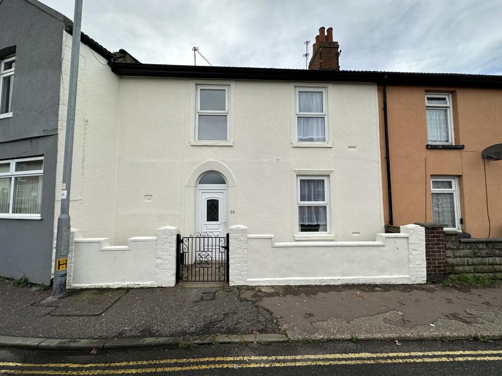 Main image of property: Camden Road, GREAT YARMOUTH