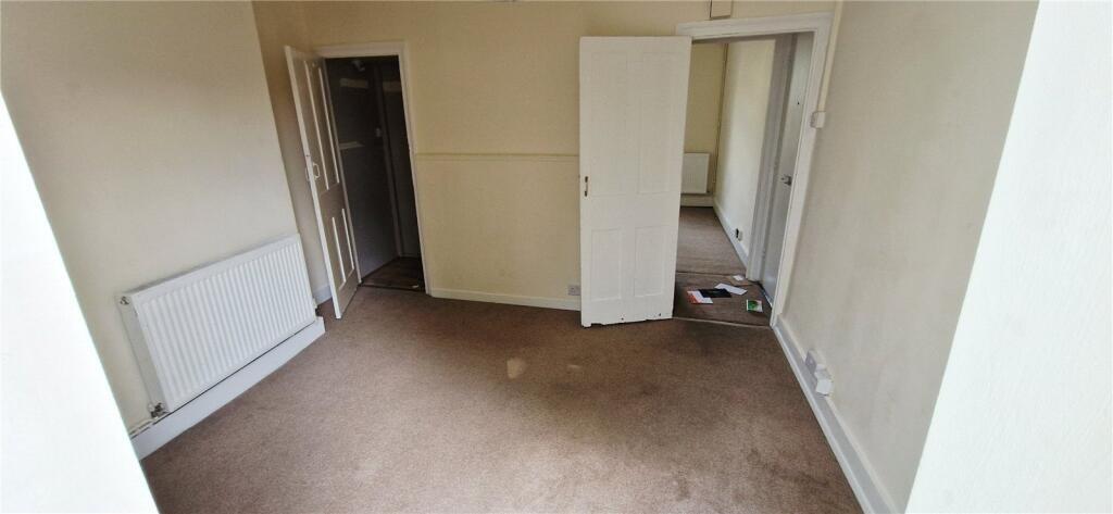 Dover Road, Northfleet, Gravesend, Kent, DA11 photo 3