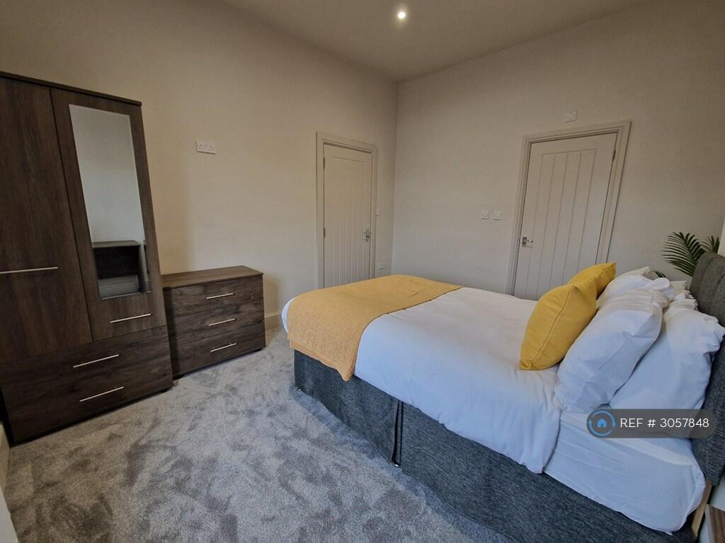 House in Warrington - View 5