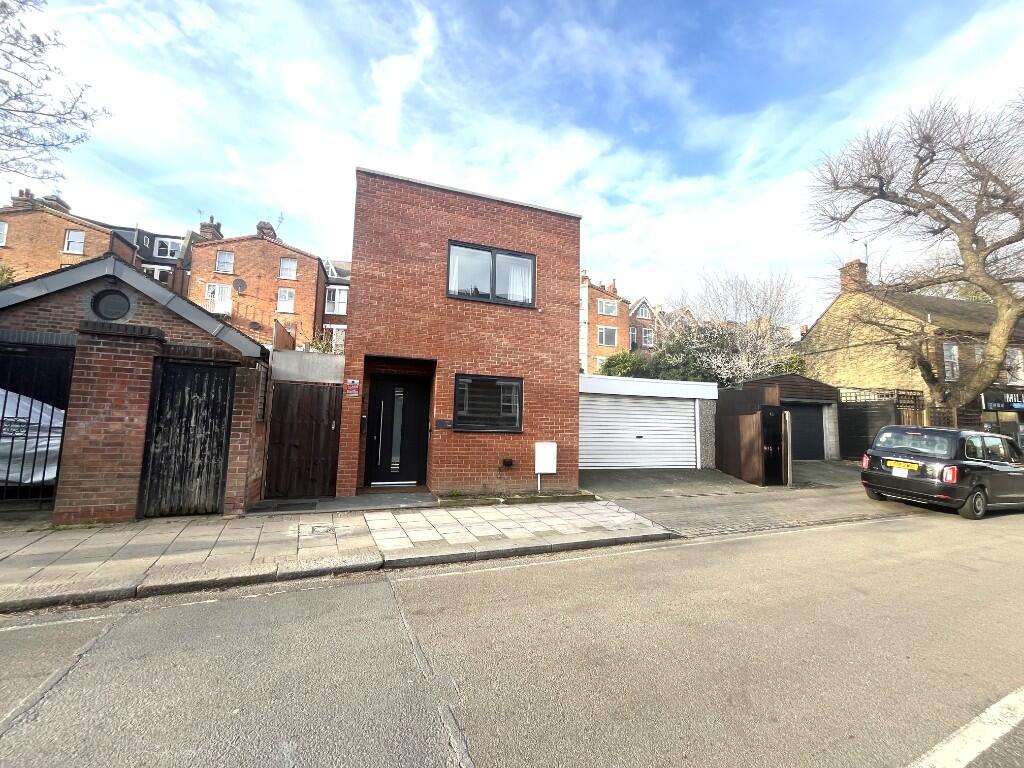 2 bedroom house for rent