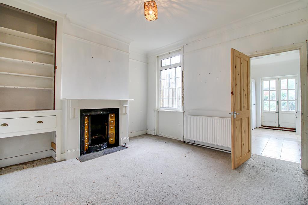 House in Southend-on-Sea - View 5
