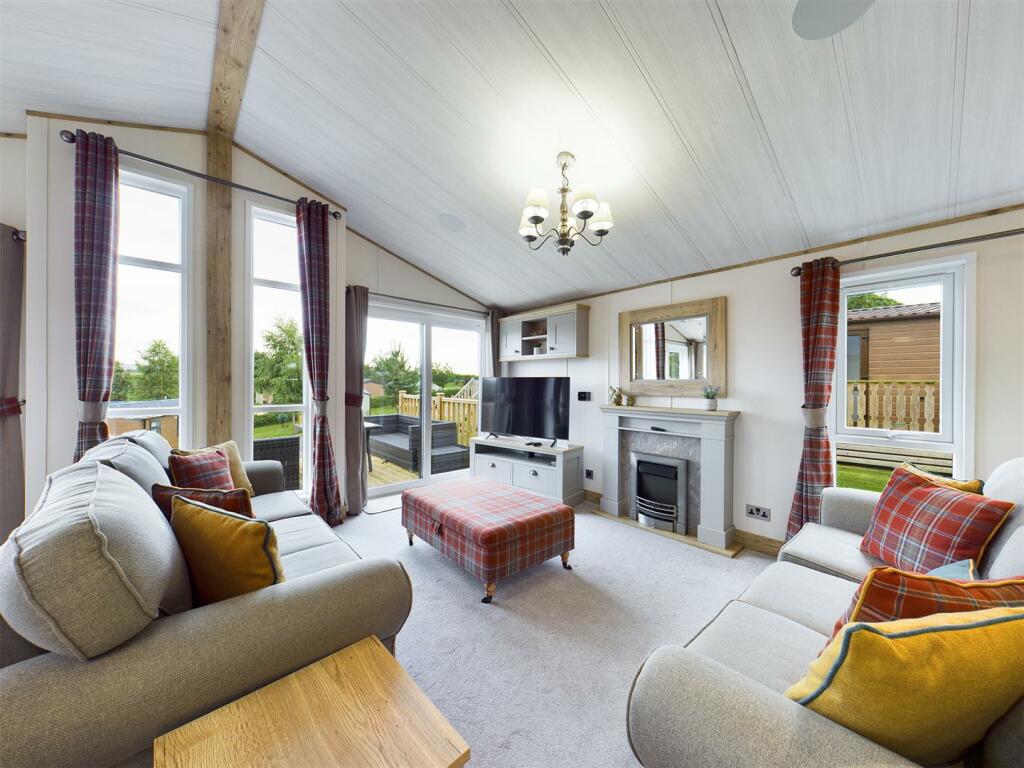 Hill Top Hideaway, Docker Holiday Park, Arkholme, Carnforth photo 2