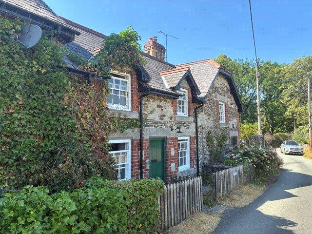Main image of property: 2 Hendre Bach, Llanelidan, Ruthin, Denbighshire